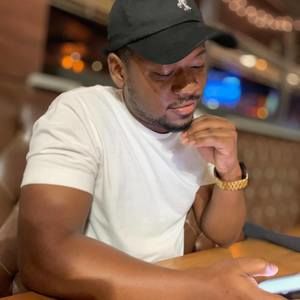 Meet your Posher, Victor